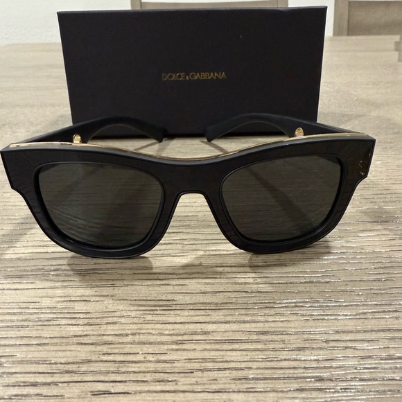 Dolce & Gabbana D-Frame Chain Embellished Sunglasses main image 6
